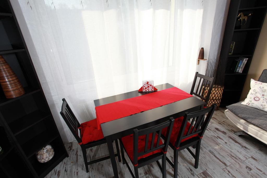 Raya Maisonette Sofia Værelse billede