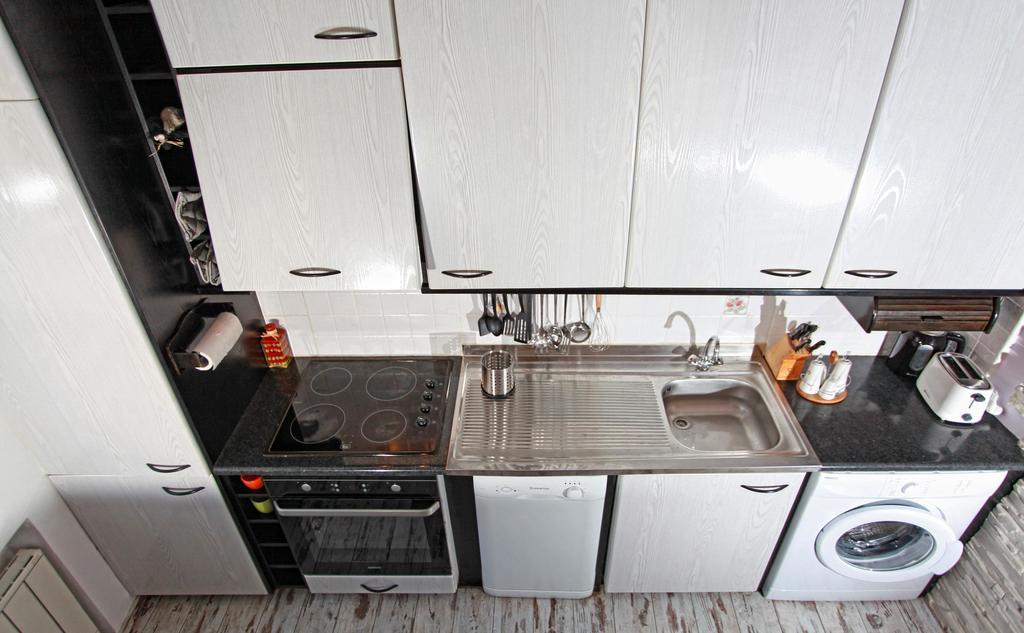 Raya Maisonette Sofia Værelse billede